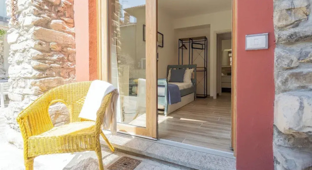 Villetta Abbazia Acqua Dolce - With Stunning Terrace by Rent all Como, Prenota Appartamento Lenno Como
