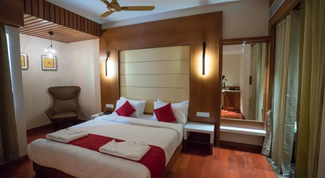 Номер Standard JK HOTELS