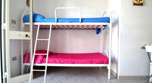 Alba Two-room Air-conditioned Holiday Home for 4 Guests, Book Feriehus Melendugno Salento