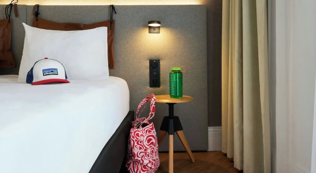 Двухместный номер Superior Moxy Paris La Villette