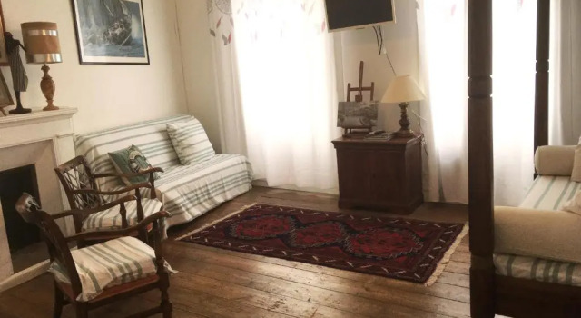 GÎte indépendant dans une villa -Vue et accès direct mer - avec 3 chambres et 3 grandes terrasses, Rezerwuj Willa Perros-Guirec 