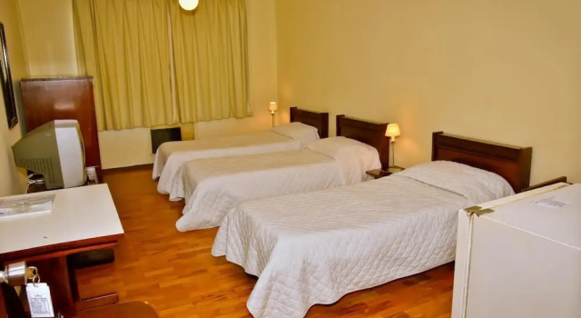 Трёхместный номер Superior Hotel Estoril
