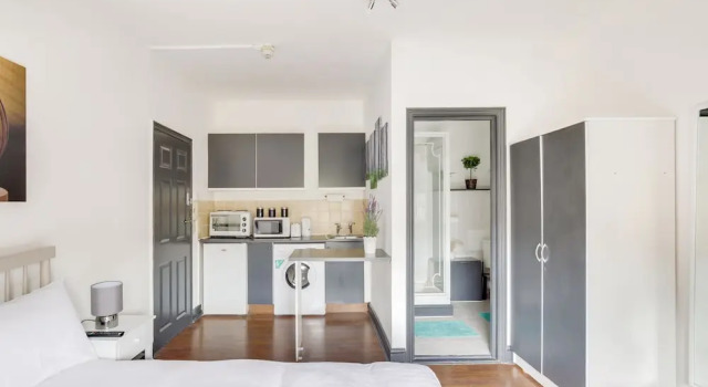 Studio Apartment  Central London