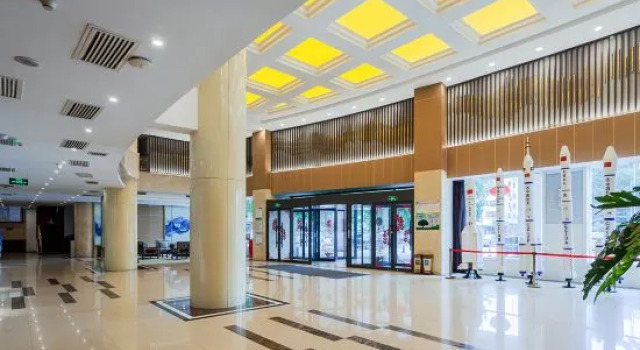 Qing Hua Hotel, Rezerwuj Hotel Hotele w Changzhi z parkingiem, Parking