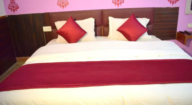 Hotel The Grand Aryakul, Rezervovat Hotel Hotely v Gujarat s parkováním, Parkování