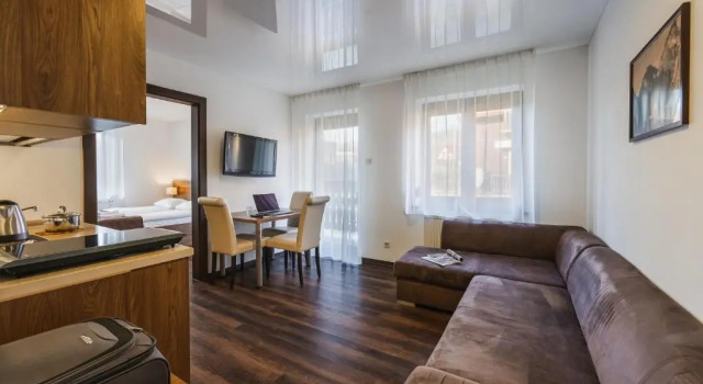 Апартаменты Deluxe с балконом и с красивым видом из окна Apartamenty Eko