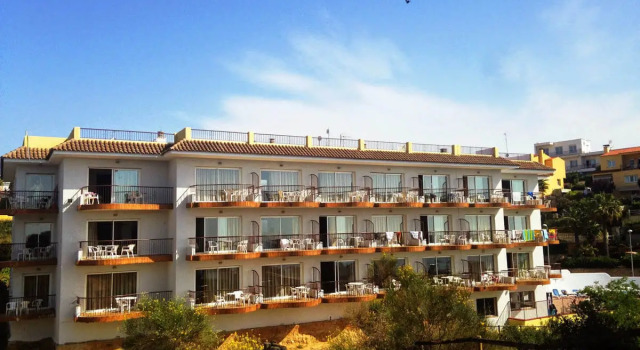 Apartamentos AR Muntanya Mar, Забронировать Апарт-отель Отели в центре Бланес, в центре