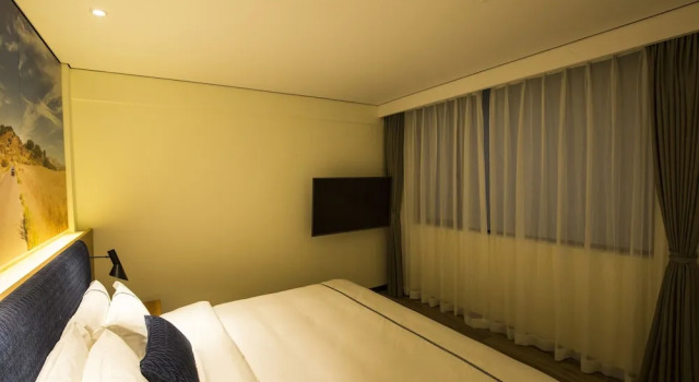 Номер Deluxe Spring Posh Roadsun International Hotel & Resort