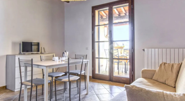 Poggio di Nocola 37957, Book Hotel Hotels in Riparbella with Parking, Parking