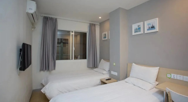 Hi Inn shanghai Zhizaoju Road, Varaa Hotelli Huangpu 