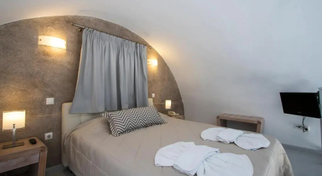 Maisonette Erato Apartments
