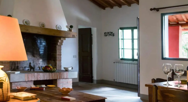 Коттедж Apartment with large garden and pool on the hills of Pisa