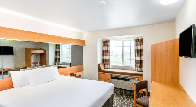 Двухместный номер Standard Microtel Inn & Suites by Wyndham Salt Lake City Airport