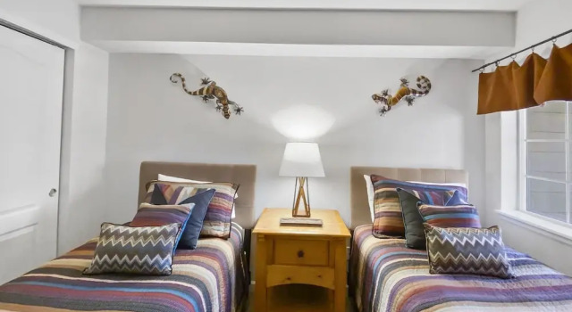 Swans Nest Villa 1304 2 Bedroom Condo by RedAwning