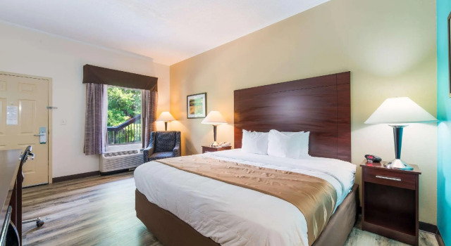 Люкс c 1 комнатой Quality Inn & Suites Rockingham