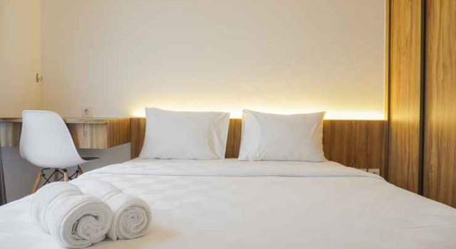 Comfortable Design 2BR Apartment Sky House BSD By Travelio, Book Apartment Legok West Java