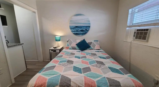 Студия Sun Island Motel