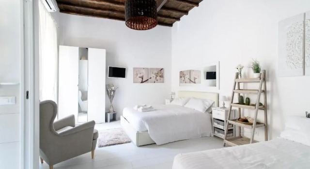 White Ostilia Apartments, Забронировать Апартаменты/квартира Апартаменты Рима, рядом с Piazza della Madonna dei Monti, Апартаменты/квартира