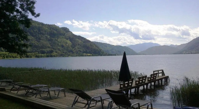 Seehaus Karantanien am Ossiacher See, Забронировать Отель Оссиах Оссиахерзе