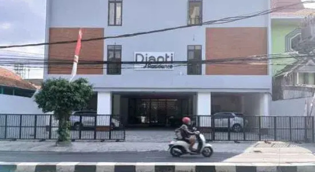 Vibes Djanti Residence Yogyakarta by Sans Hotel, Book Hotel Hoteller i Banguntapan med parkering, Parkering