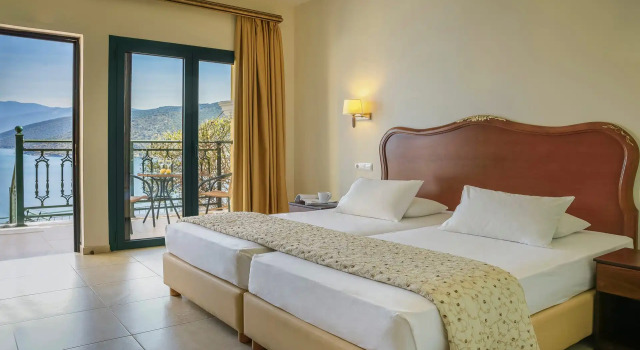 Двухместный номер Deluxe с видом на море Kefalonia Bay Palace by GHH