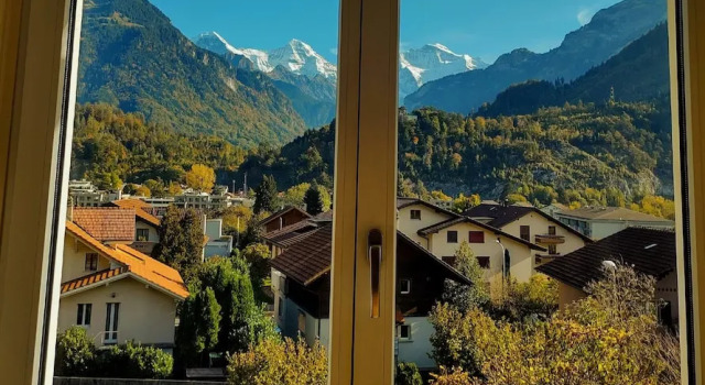 Номер Standard c 1 комнатой с видом на горы Adventure Hostel Interlaken