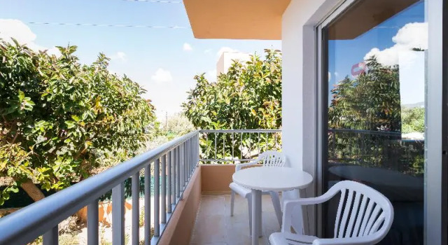Апартаменты с 2 комнатами с балконом Apartamentos Zodiac