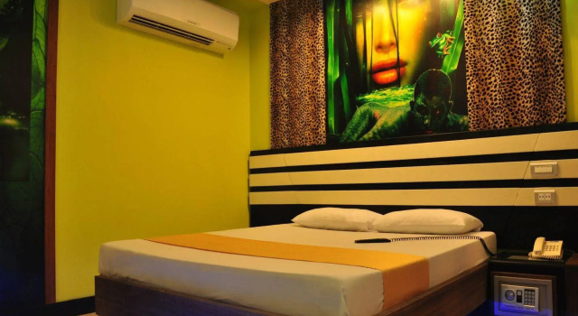 Hotel Dreamworld Las Pinas, Забронировать Отель  