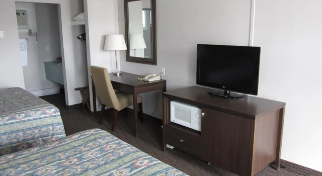 Четырёхместный номер Standard Winsome Inn