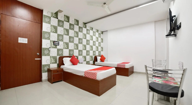 OYO 69621 Hotel Trisha, Rezervovat Hotel Hotely v Bangalore s parkováním, Parkování