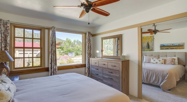 Коттедж Magnificent Ouray Home w/ Deck & Mountain Views!