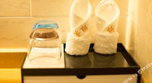 Vision Hotel (Zhijiang Qixing Square), Varaa Hotelli Yichang Hubei