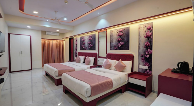 Люкс Deluxe Hotel Balaji Residency Dombivli