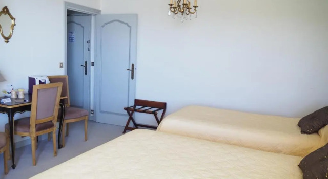Трёхместный номер Standard с видом на море Hôtel Primavera