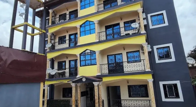 Appartement Meublé de 2 chambres a Odza