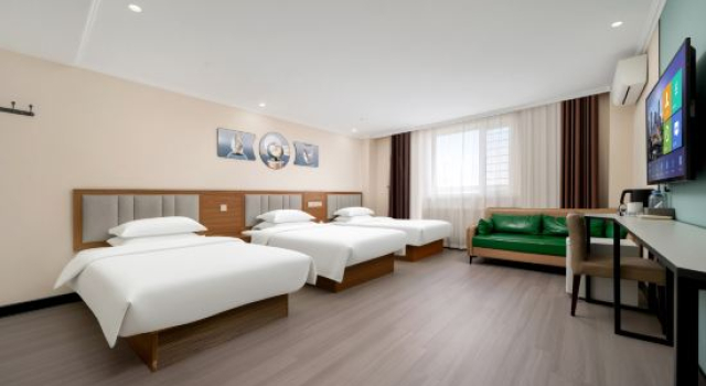 Трёхместный люкс songyue Hotel (Harbin Chengde Square Chinese Baroque Store)