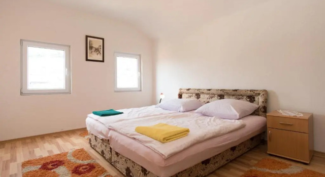 Апартаменты Deluxe EM Apartment