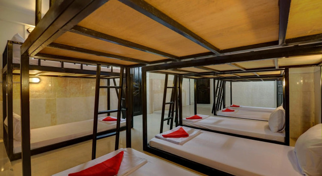 Siem Reap Pub Hostel, Забронировать Хостел Хостелы Сиемреап, рядом с Wat Preah Prom Rath, Хостел