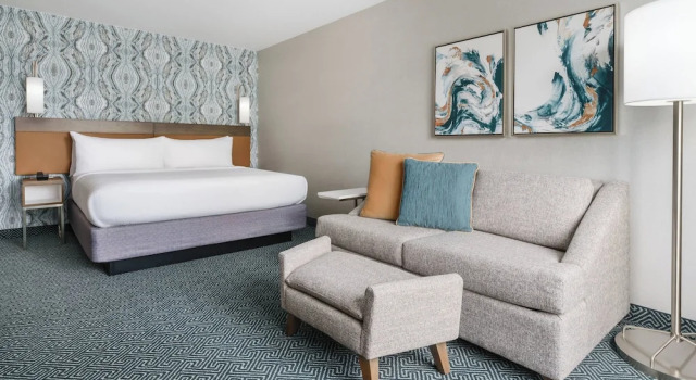 Двухместный номер Standard с балконом Courtyard by Marriott Orlando Downtown