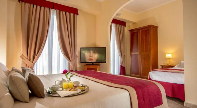 Четырёхместный номер Marini Park Hotel
