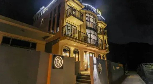 Qinshu Hostel, Rezerwuj Hostel Hotele w Zhoushan z parkingiem, Parking