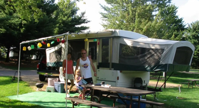 Yogi Bear's Jellystone Park Camp-Resort Wisconsin Dells, Boek Hotel Lake Delton The Dells