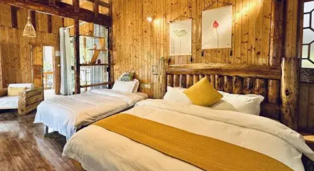 Люкс ASTRIA | Moruo Qixin Mountain House (Zhangjiajie National Forest Park West Gate)