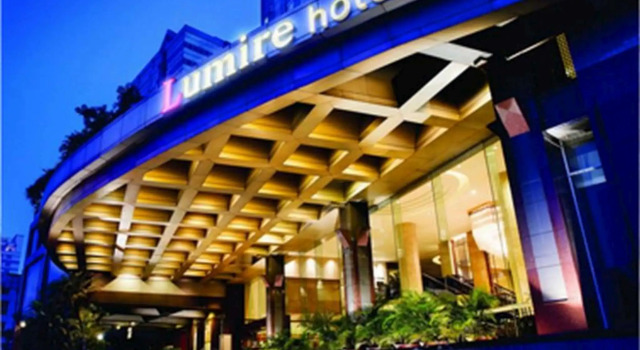 Номер Deluxe Lumire Hotel & Convention Centre