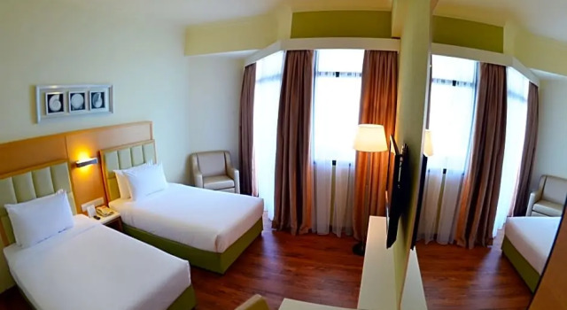 Номер Superior с частичным видом на море Hotel Sentral Seaview @ ​Beachfront