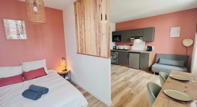 LE QUAI 3 - Studio neuf LUMINEUX CALME - CLIM - WiFi - Gare à 200m