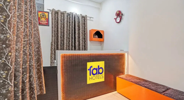 Fabhotel Sri Ram Milan Palace