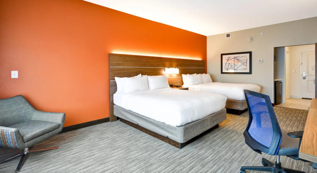 Четырёхместный номер Standard Holiday Inn Express - Evansville by IHG