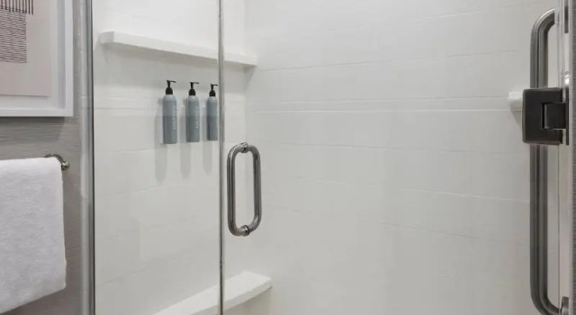 Двухместный люкс c 1 комнатой Courtyard Mankato Marriott