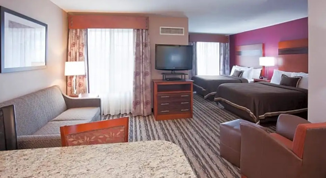 Номер Standard GrandStay Residential Suites Hotel